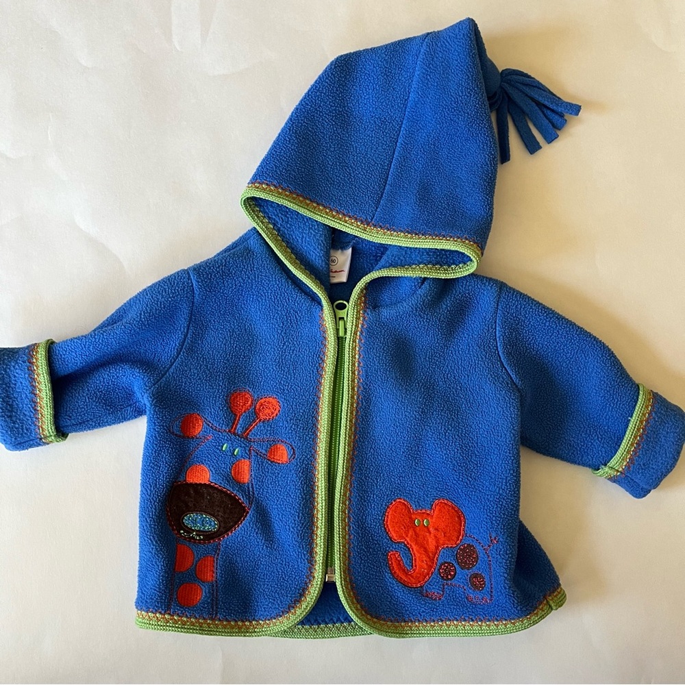 Hanna Andersson fleece gnome jacket - giraffe and elephant design. Blue jacket